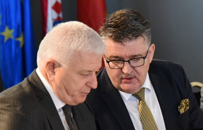 Crna Gora mora postati prva sljedeća članica EU