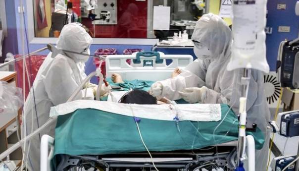 Crna Gora: Petoro životno ugroženo od virusa korona