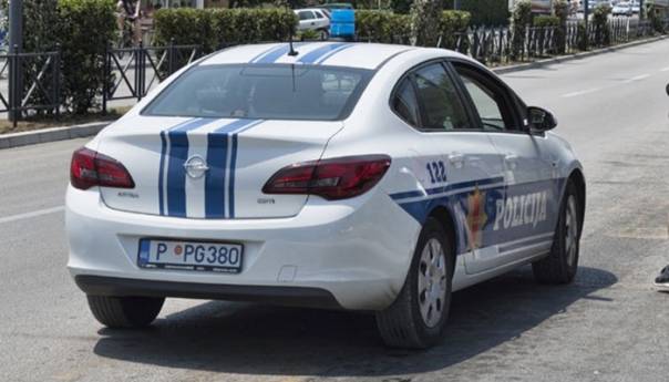 Crna Gora: Svećenik u pritvoru jer nije poštivao vladine mjere