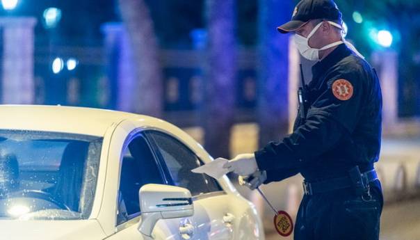 Crna Gora: U samoizolaciji 45 pripadnika policije, četiri u karantini