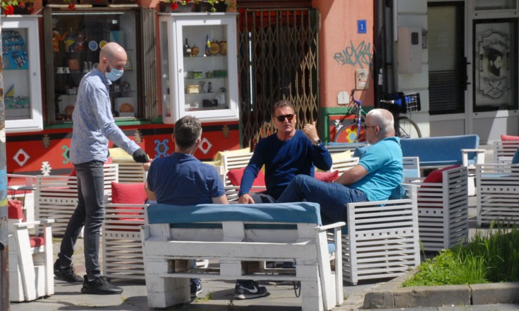 Crna Gora ublažila epidemiološke mjere u 10 gradova i općina