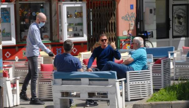 Crna Gora ublažila epidemiološke mjere u 10 gradova i općina