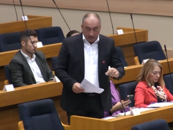 Crnadak ismijao političku krizu u RS vicem: "Hrvatska nema predsjednika iz HDZ-a”