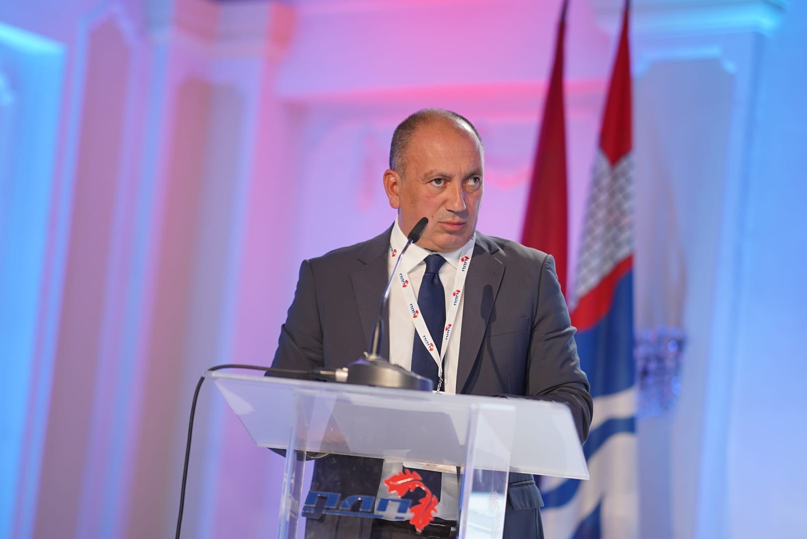 Crnadak: Izjava Dodika da su SAD neprijatelj RS je pogrešna i opasna