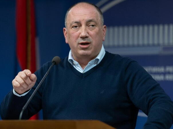 Crnadak nakon odustajanja SNSD-a pitao Mazalicu: Ko te je nazvao da odustaneš?