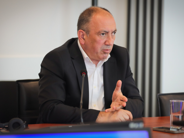 Crnadak nakon posjete CIK-u: Izbori su 23., narode, spremi se...