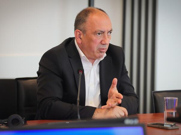 Crnadak: RTRS mora prestati biti propagandni malj SNSD-a!