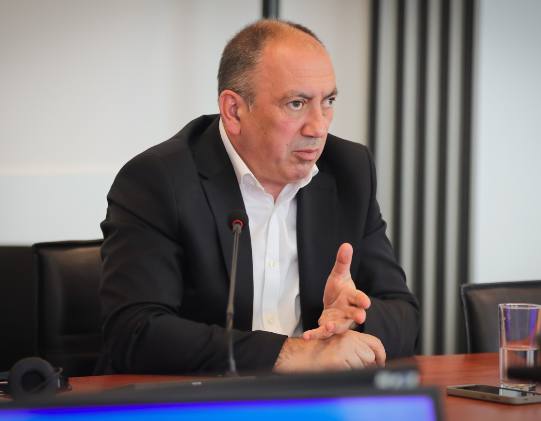 Prvi opozicionar na Minićev poziv: Crnadak otvorio tri ključna pitanja