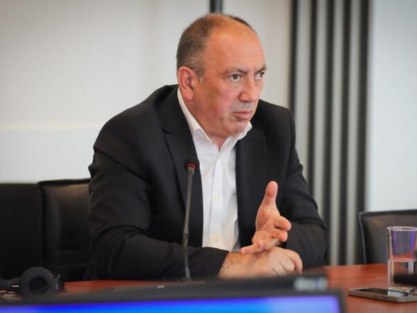 Crnadak: Šta ako Ustavni sud presudi da je Vlada RS neustavna?