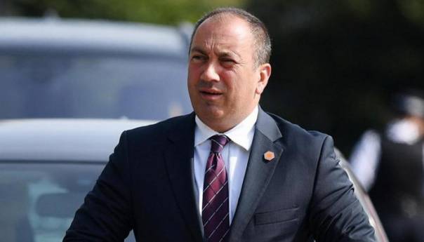 Crnadak: Ubrzo ćemo saznati ko govori istinu - Šmit ili Dodik?