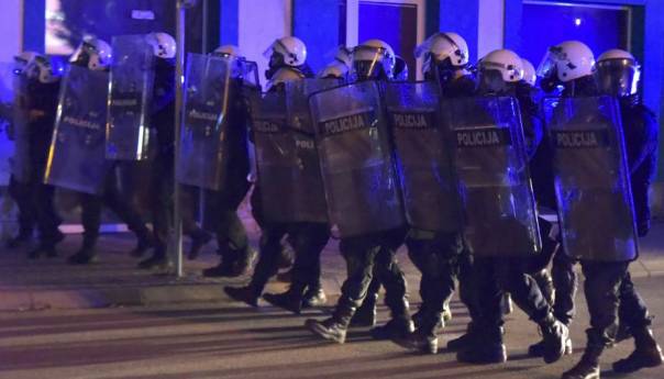 Crnogorska policija neće tolerirati sukobe pristaša vlasti i oporbe