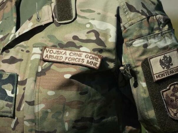 Crnogorski oficiri učestvuju na vojnoj paradi u Beogradu