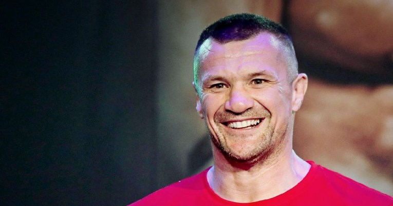 Cro Cop: Modrić čuvao ovce i igrao bosansku ligu koja je masakr, zato je uspio