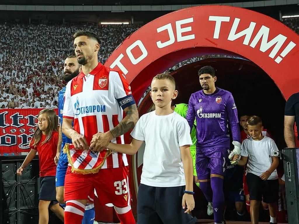 Crvena zvezda izbacila Lech, Benfica ovjerila prolaz