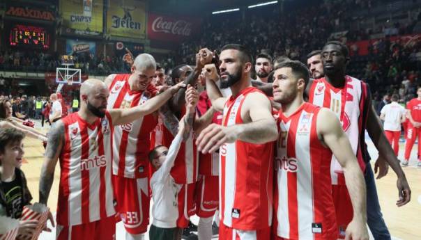 Crvena zvezda kažnjena sa 62.500 eura i djelimičnim zatvaranjem tribina