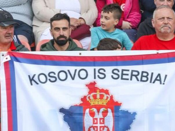 Crvena zvezda se propisno obrukala zbog transparenta "Kosovo je Srbija"