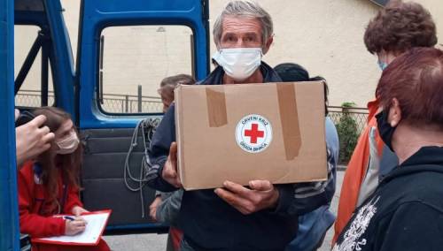 Crveni križ FBiH: Oko 225.000 konzervi za socijano ugroženo stanovništvo