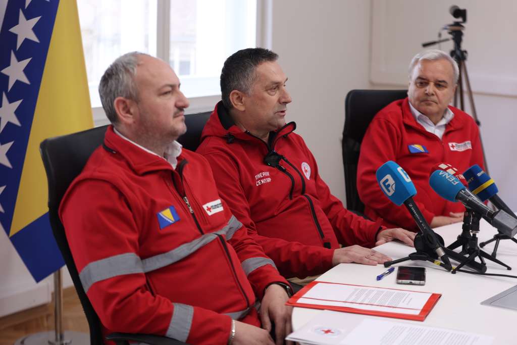 Crveni krst BiH: Više od 4 miliona KM pomoći za stanovništvo pogođeno poplavama