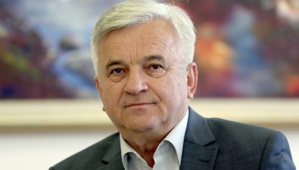 Čubrilović: Nema potrebe za usvajanjem novog Zakona o danu Republike