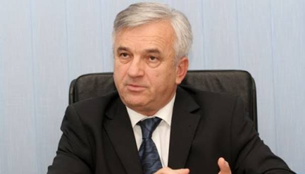 Čubrilović: Podrška poslodavcima koji nisu otpustili radnike u RS