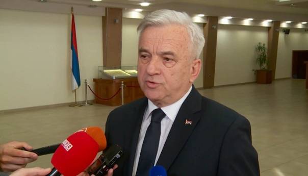 Čubrilović sazvao sastanak s liderima stranaka, Bošnjaci izostavljeni