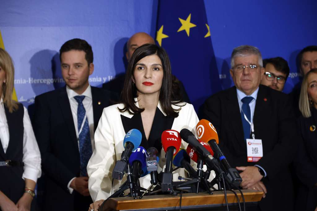 Ćudić: Politika ne mora biti bahata i vulgarna da bi bila uspješna