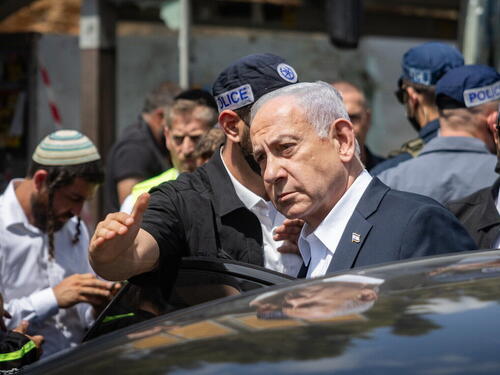 Cure informacije: Žestoka svađa načelnika IDF-a i političara