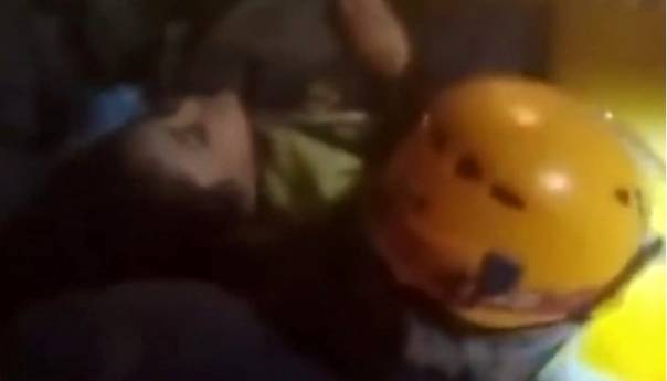 Curica u Turskoj spašena 90 sati nakon potresa