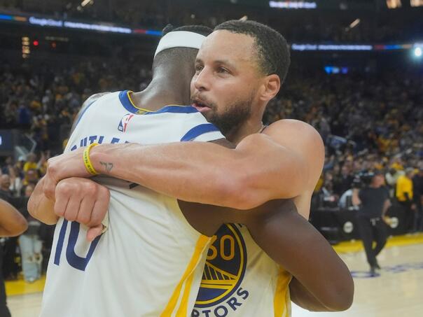 Curry i Butler nezaustavljivi, Orlando "izbrisao" Hawkse