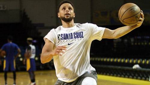 Curry se vraća na košarkaške terene