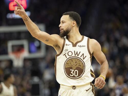 Curry u centru skandala: Optužuju ga za podršku Izraelu