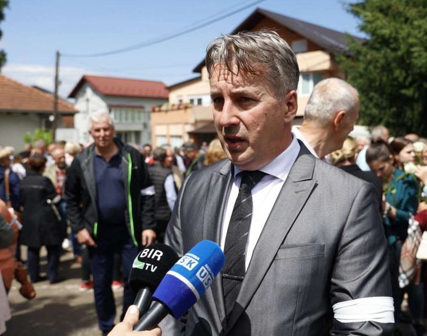Čuvanje istine: Iza bh. logoraša ostalo 160.000 ručno pisanih dokumenata