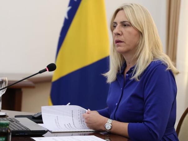 Cvijanović danas hitno u Sarajevu, pozvala strane ambasadore na sastanak