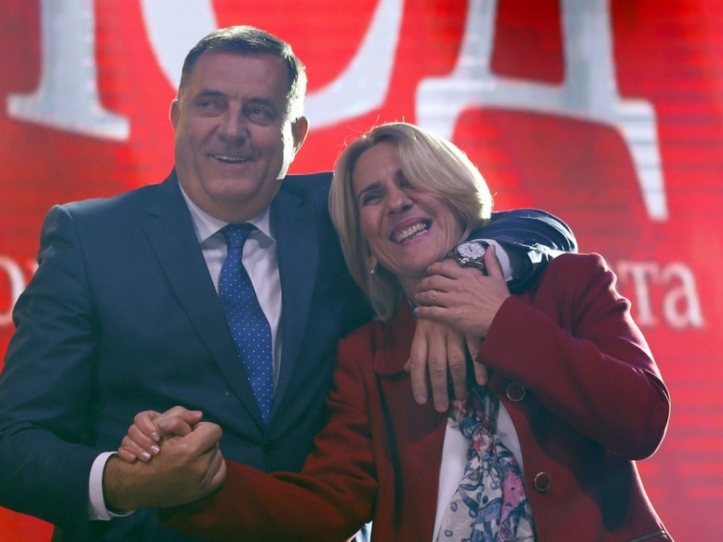 Cvijanović na slavlju kod Dodika: Nakon svih pobjeda okupljamo se i proslavljamo