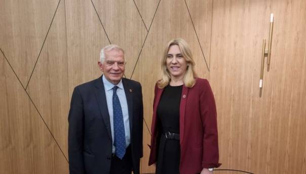 Cvijanović s Borrellom o kandidatskom statusu