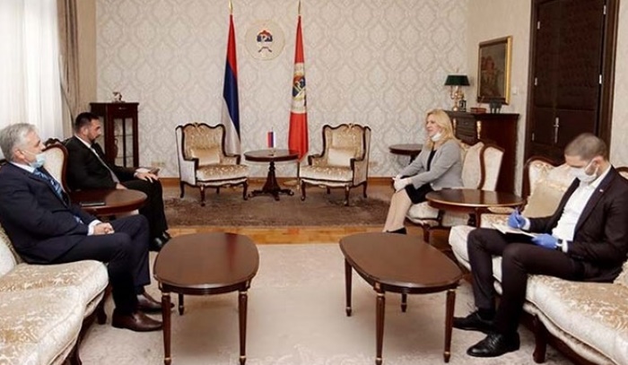 Cvijanović s Okićem i Ramićem: Vanredno stanje stupa na snagu