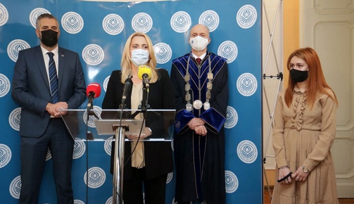 Cvijanović: Univerzitet u Banjaluci stub razvoja RS