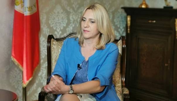 Cvijanović za Vijesti.ba o borbi protiv pandemije, relaksiranju mjera, sporoj reakciji EU, privredi