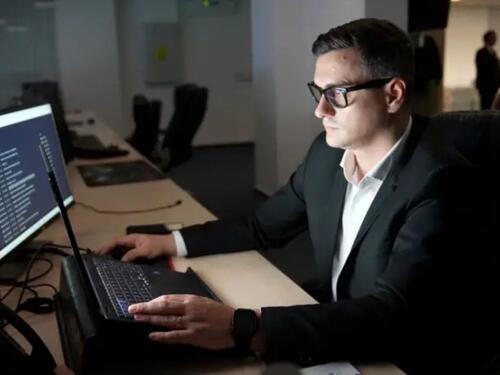 Cyber napad na bolnice širom Rumunije: Povratak olovci i papiru