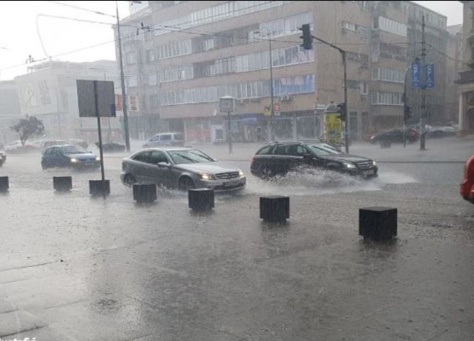 CZ KS izdala upozorenje zbog nevremena