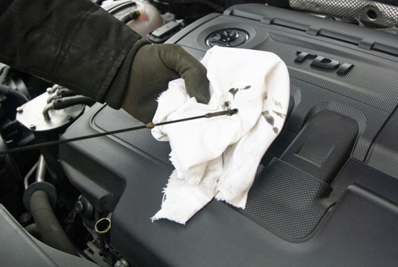 Da li zamjena ulja po fabričkom uputstvu uništava motor?