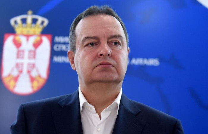 Dačić: Međunarodna zajednica da odluči - rat ili mir