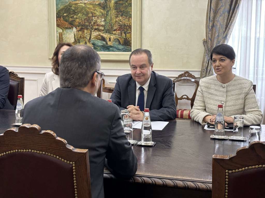 Dačić: Niko nema pravo dijeliti lekcije Srbiji kakvu će politiku voditi