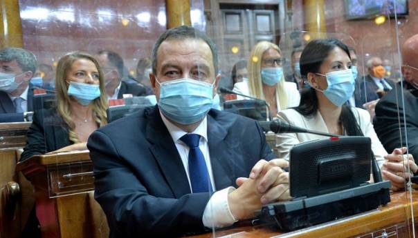 Dačić o vladi: Ostavite Vučiću i meni da to riješimo