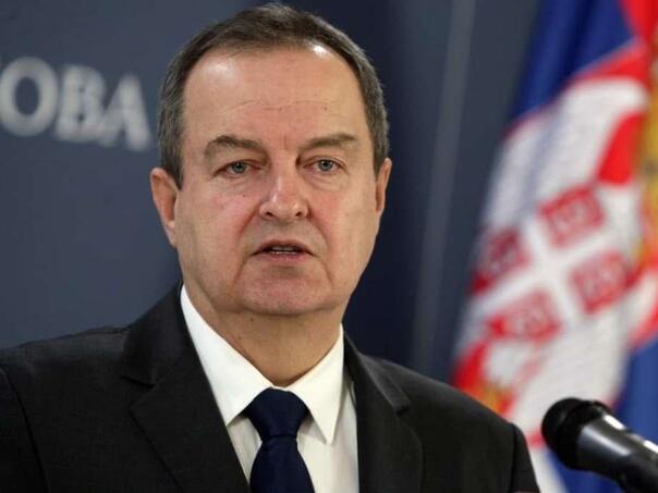 Dačić: Policija i MUP ništa ne skrivaju, ispitat će se postupanje policije