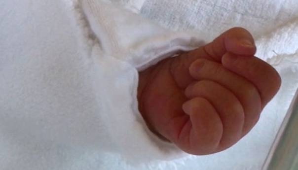 Dadilja u Beogradu bebi davala lijekove za smirenje