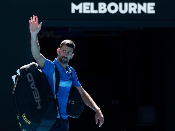 Daily Mail: Đoković se 'raspada' na terenu, njegovo vrijeme je prošlo