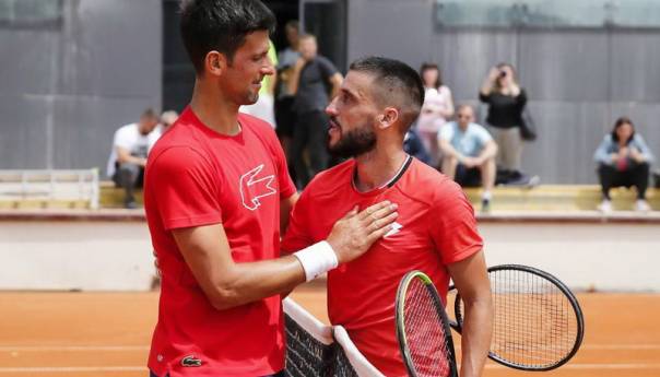 Damir Džumhur nije zaražen koronavirusom