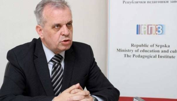 Damjanović: Za zdravlje učenika dobro da idu u školu