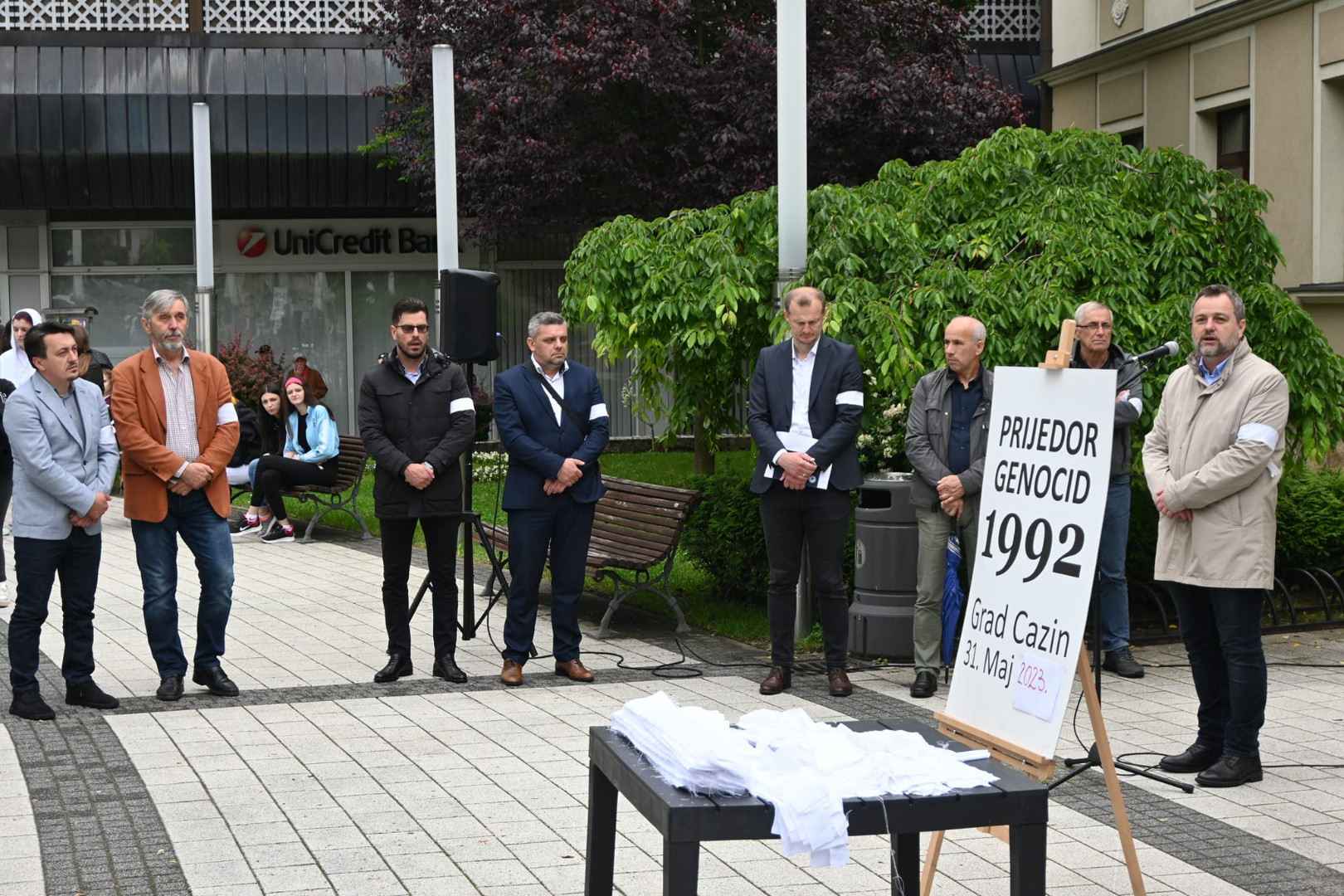 Dan bijelih traka obilježen i u Cazinu: Podsjećanje na strahote koje može uzrokovati ljudska mržnja